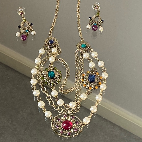 3 Strand Multi Stone Vintage Style Necklace & Matching Earrings - Picture 5 of 14